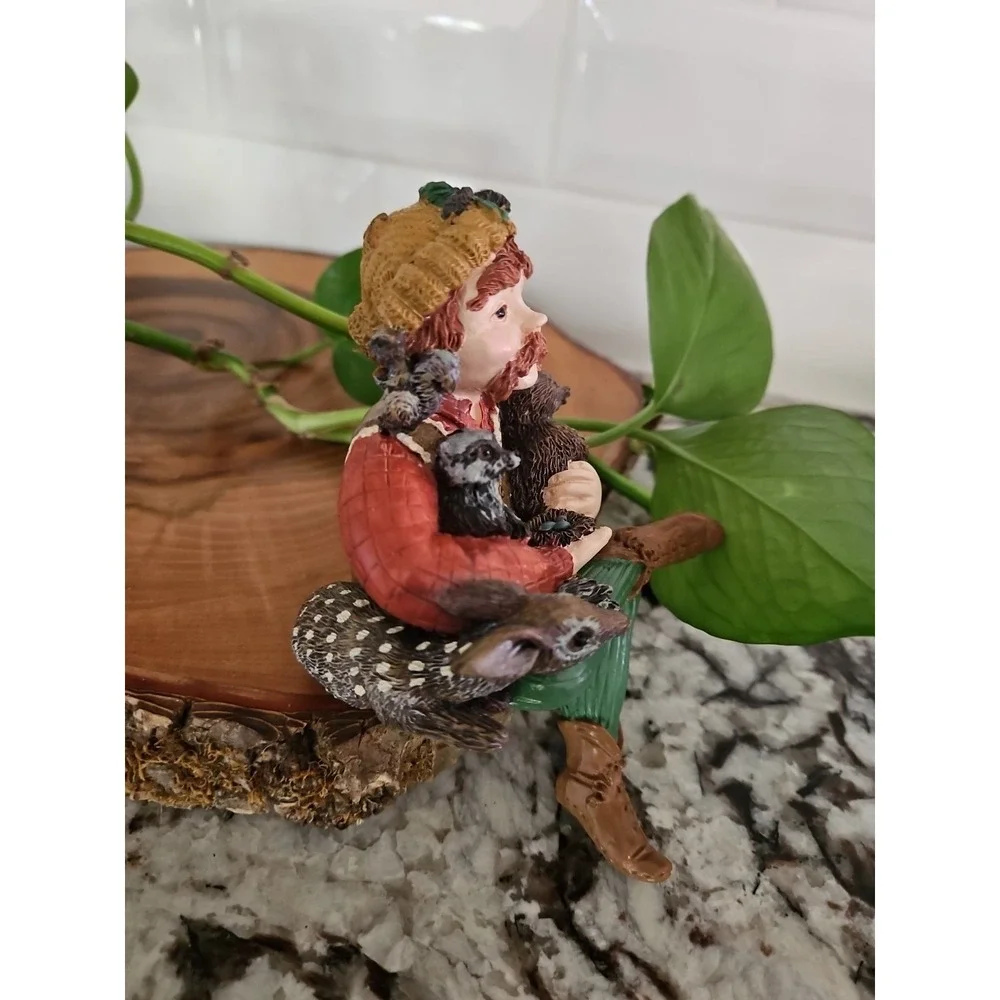 KEEPER OF WOODLAND ANIMALS Shenandoah Designs Mantle Desk Or Shelf Figurine